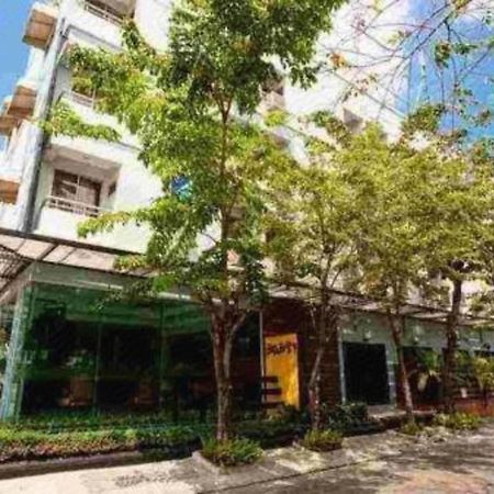 Hotel Synsiri Ladprao 130 à Bangkok Extérieur photo