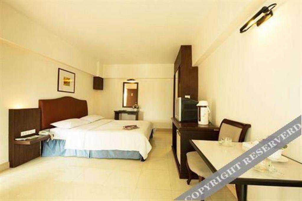 Hotel Synsiri Ladprao 130 à Bangkok Extérieur photo