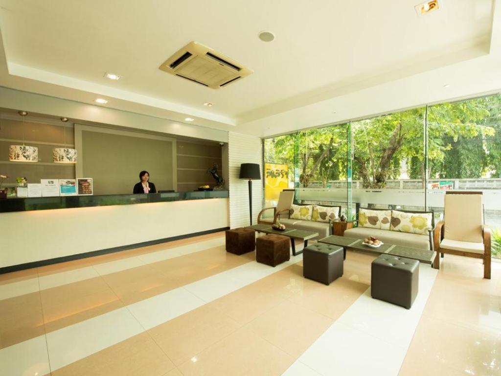 Hotel Synsiri Ladprao 130 à Bangkok Extérieur photo